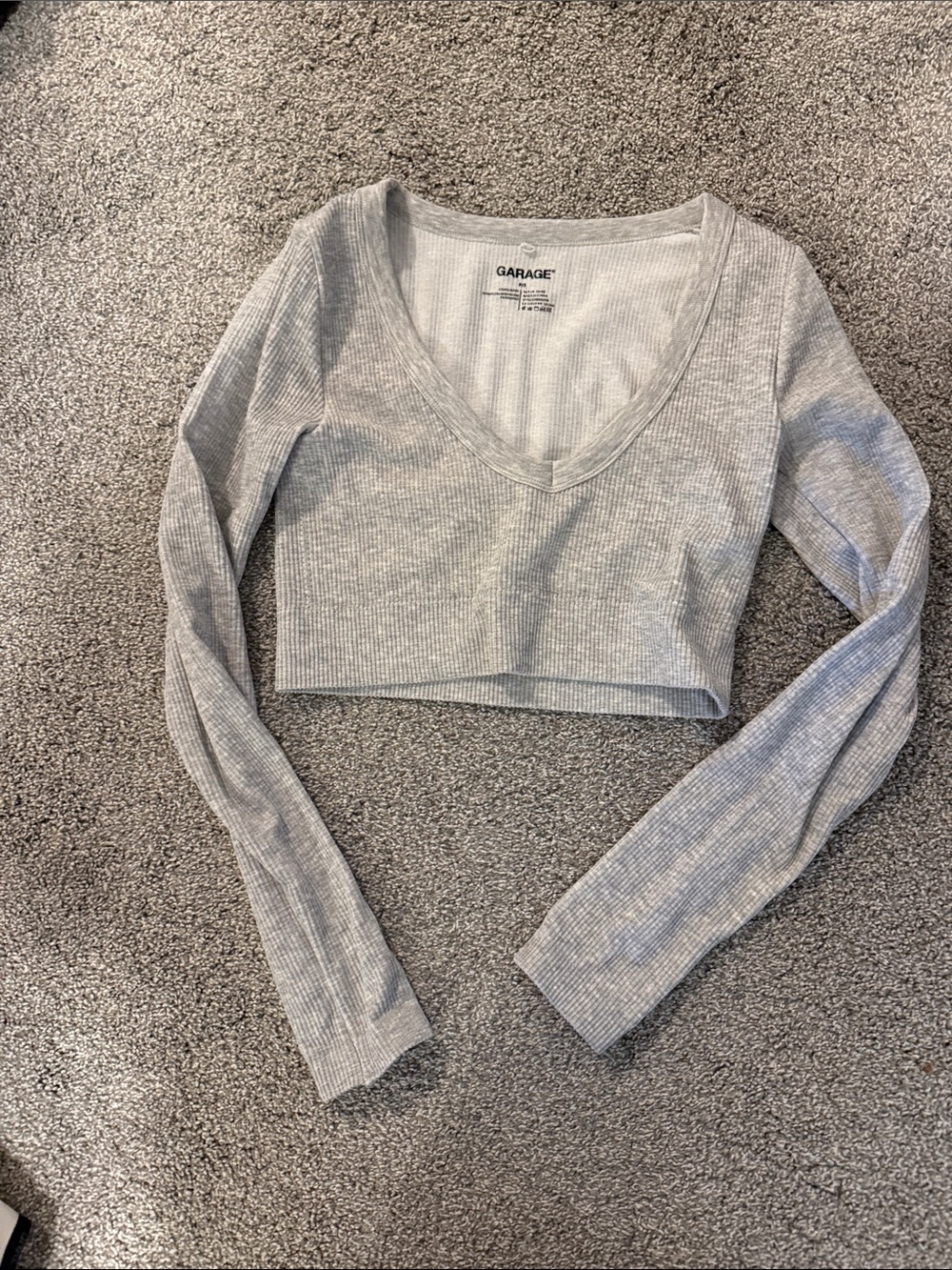 Garage Light Gray Ribbed V-Neck Long Sleeve Crop Top